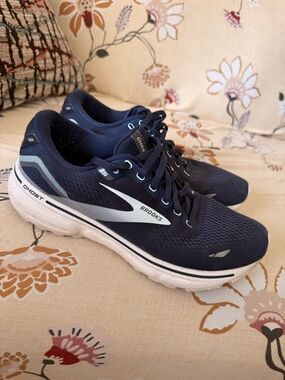 Brooks Ghost Men's Running Shoes - Navy with White Accents
